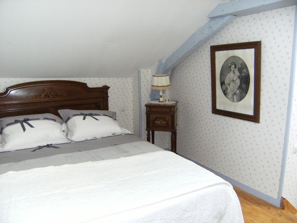 Le Relais Du Mont Chauve Bed & Breakfast Caumont-Sur-Aure Екстериор снимка